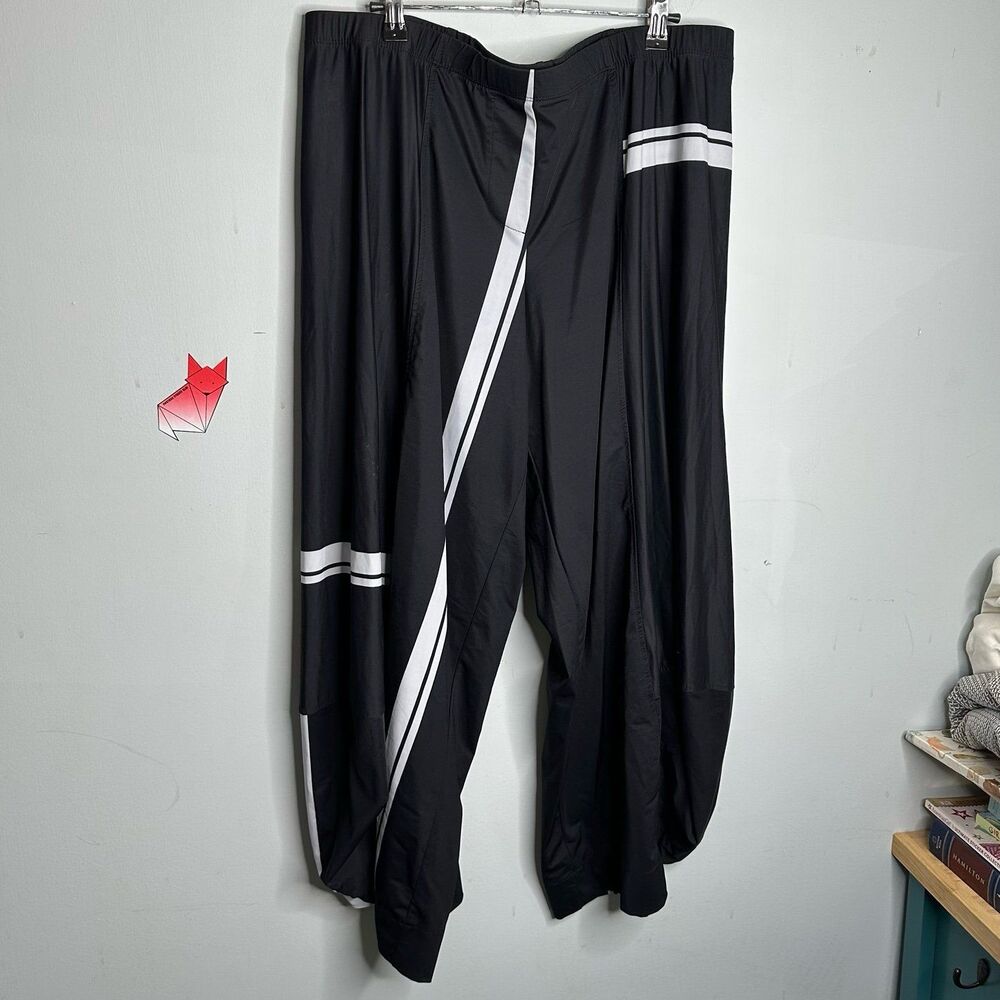 Alembika Tekbika Black & White Striped Punto Pants Vanity Size 6 or 14-16 - Picture 3 of 7